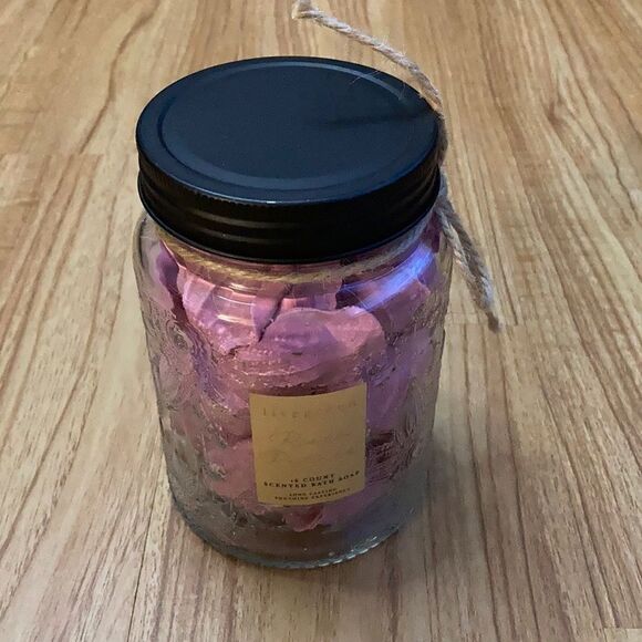 Rose Petal Bath Soap - Picture 2 of 4